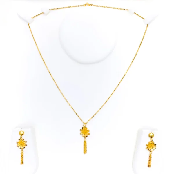 22K Gold Floral Pendant Set - Image 2