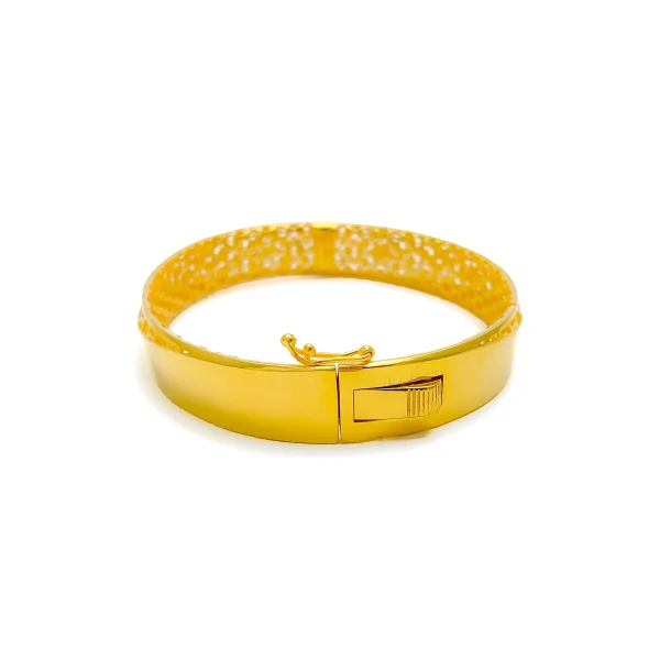 Palatial Decorative 22k Gold Netted Bangle Bracelet - Image 2