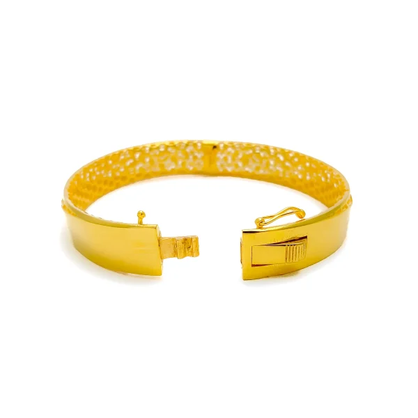 Palatial Decorative 22k Gold Netted Bangle Bracelet - Image 3